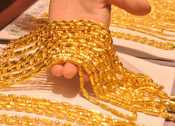 象山区黄金项链回收公司说一下黄金项链该怎么去保养呢/>
<blockquote class=